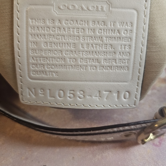 Coach Raffia Straw Wicker Shoulder Bag Purse Beige/White Braided Leather Strap. - Picture 7 of 8